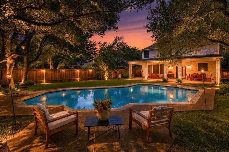 Virtual tour of 8501 Fulbright LN