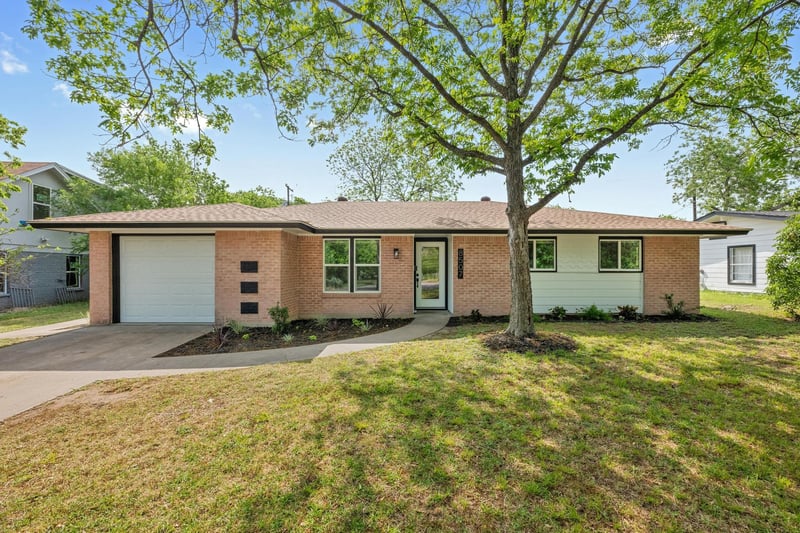 Virtual tour of 8507 Parkfield Dr
