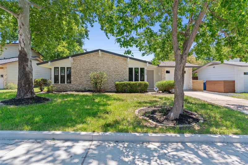 Virtual tour of 8509 Rockwood LN