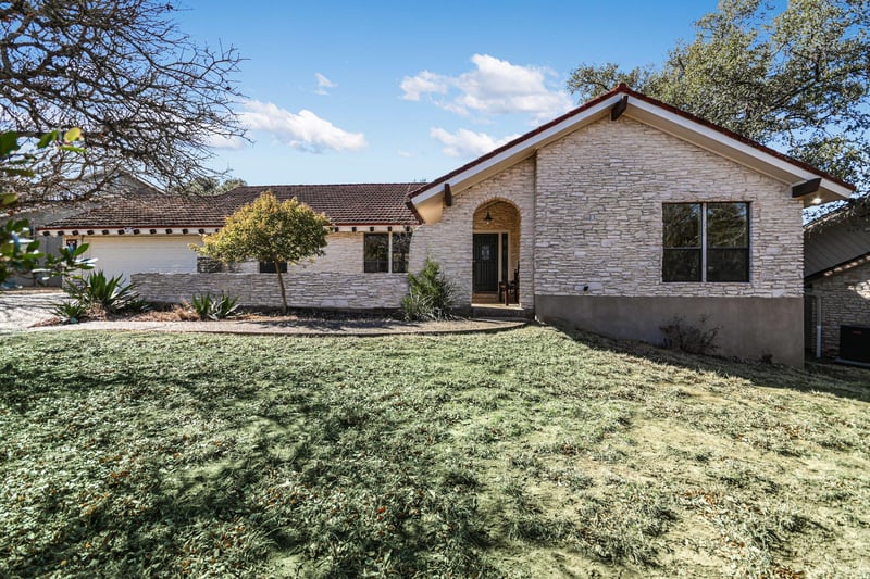 Virtual tour of 8526 Adirondack TRL