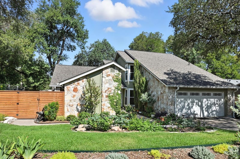 Virtual tour of 8600 Loralinda Dr