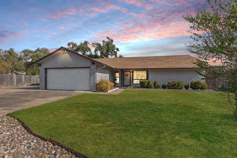 Virtual tour of 8700 Sparta Ln