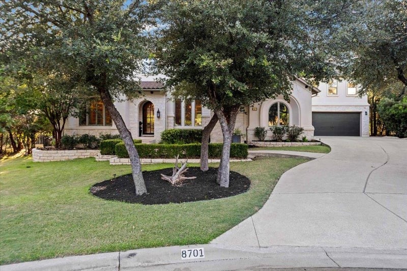 Virtual tour of 8701 Ambrosia DR