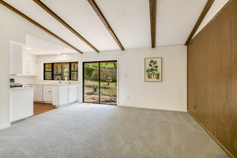 Virtual tour of 8702 Wildridge Dr