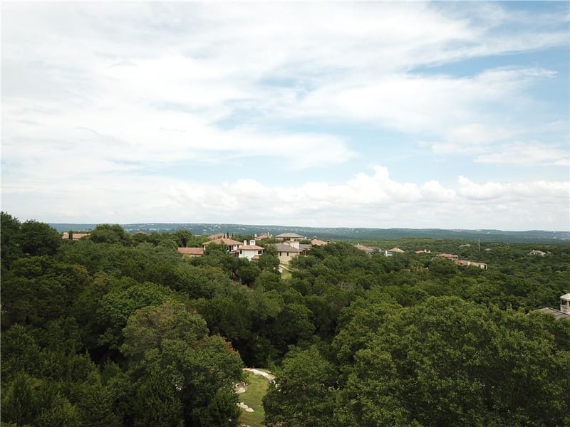 Virtual tour of 8718 Capehart CV