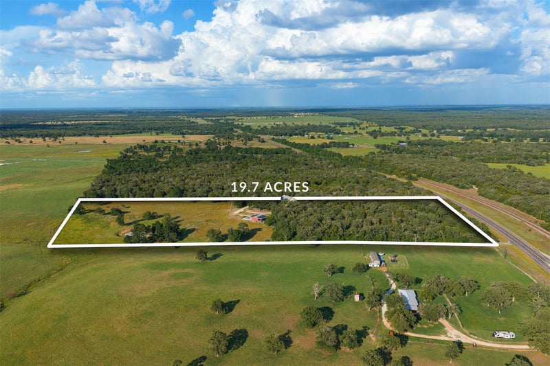 Virtual tour of 8731 SH 79 Highway