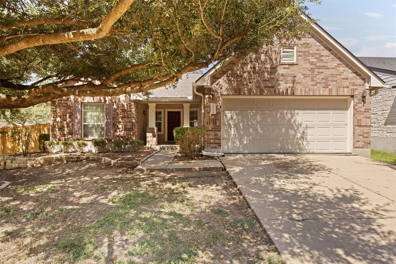 Virtual tour of 880 Bottle Brush DR