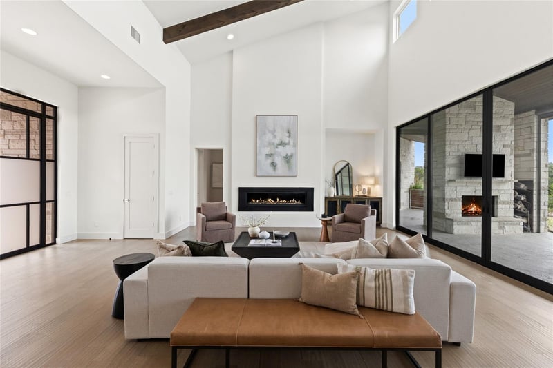 Virtual tour of 8801 Bellancia Dr