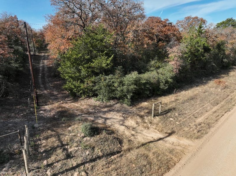 Virtual tour of 881 CR 327 Rd