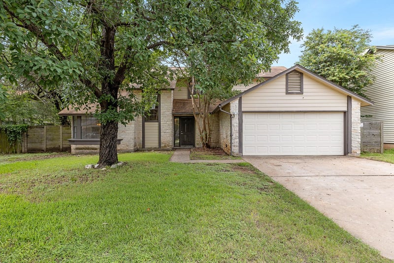 Virtual tour of 8905 Bridgewood TRL