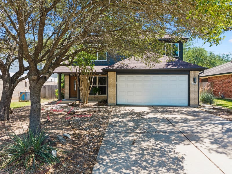 Virtual tour of 8921 Corran Ferry DR