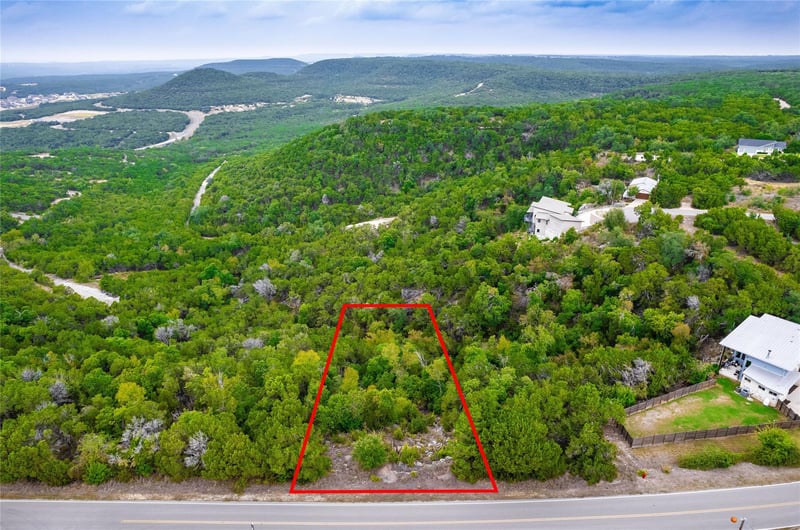 Virtual tour of 9002 Bar K Ranch Rd