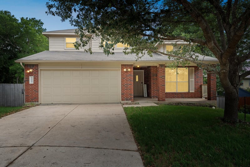 Virtual tour of 9004 Postvine Dr