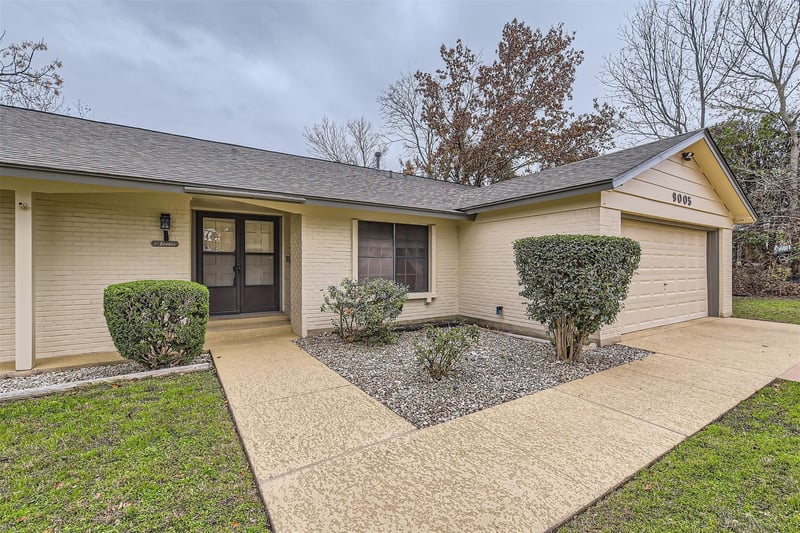 Virtual tour of 9005 Quail Creek Dr