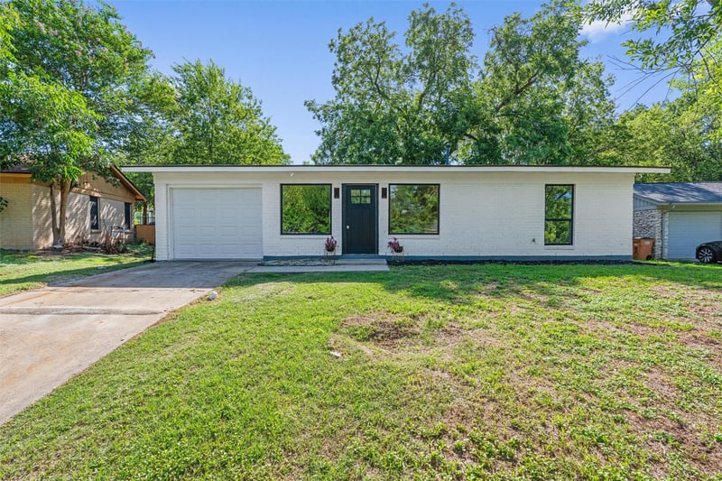 Virtual tour of 9009 Glenn LN