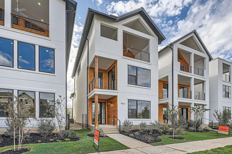 Virtual tour of 9033 Cattle Baron Path