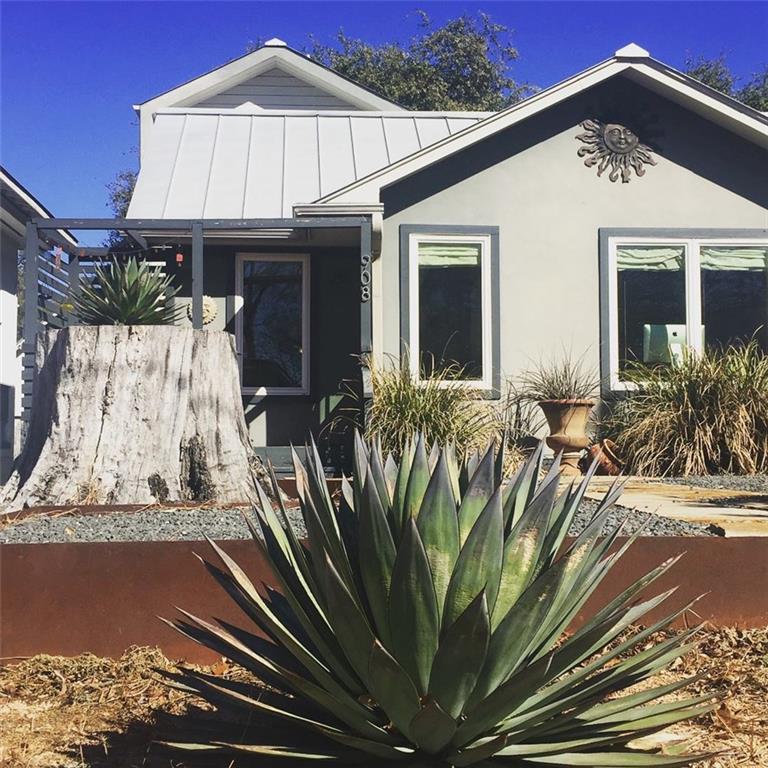 Virtual tour of 908 Jewell St