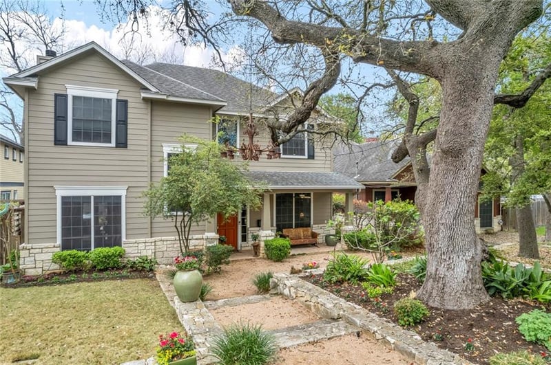 Virtual tour of 909 Garner Ave