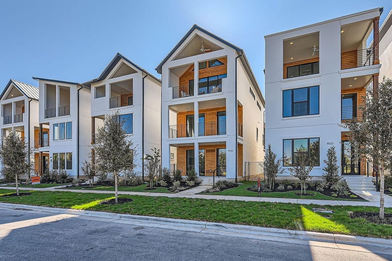 Virtual tour of 9101 Cattle Baron Path