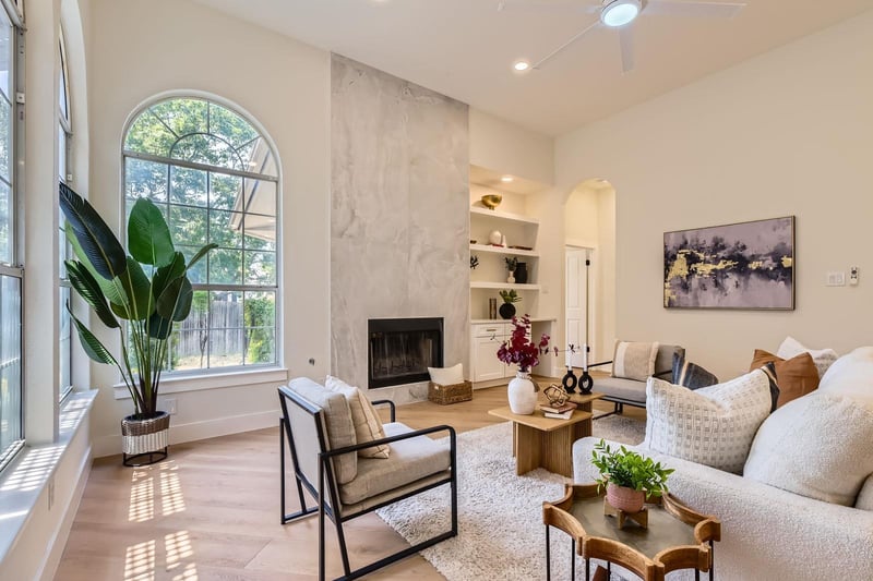 Virtual tour of 9124 Fainwood LN