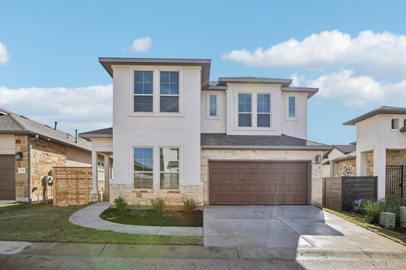 Virtual tour of 913 Indian Hawthorne Dr Unit #GH-42