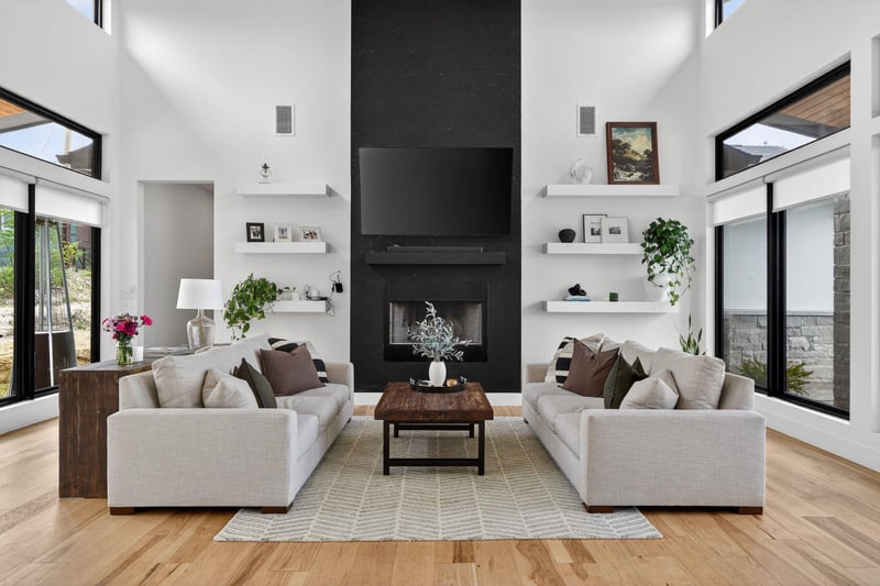 Virtual tour of 913 Larkhall DR