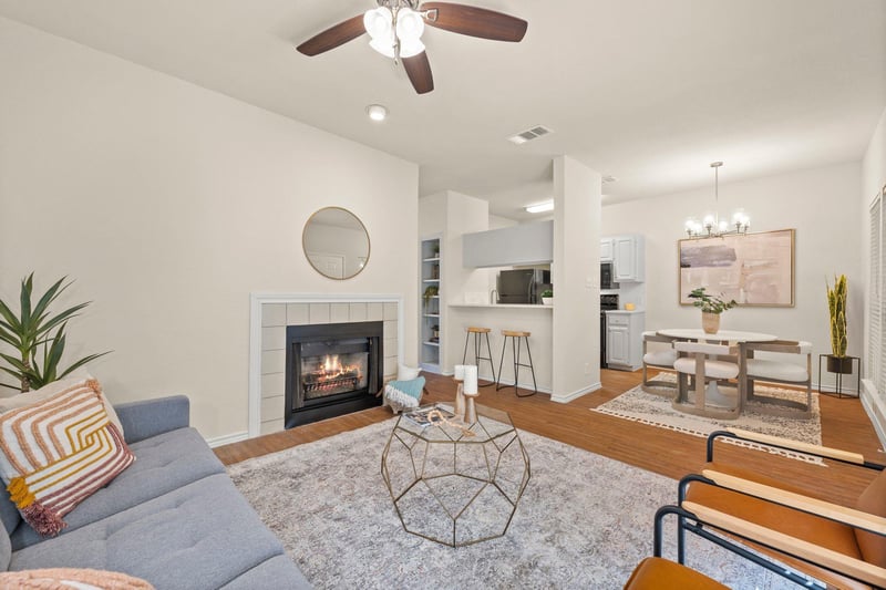 Virtual tour of 914 W 26th ST Unit #202