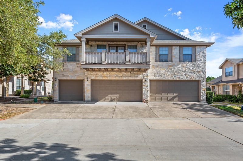Virtual tour of 9201 Brodie Ln Unit #602