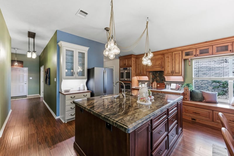 Virtual tour of 9207 Pioneer Forest DR