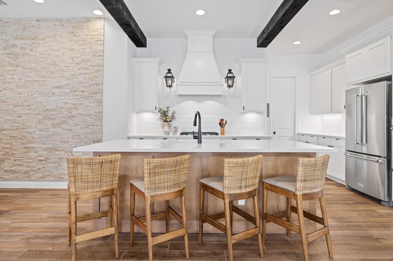 Virtual tour of 925 Indian Hawthorne DR Unit #GH-39