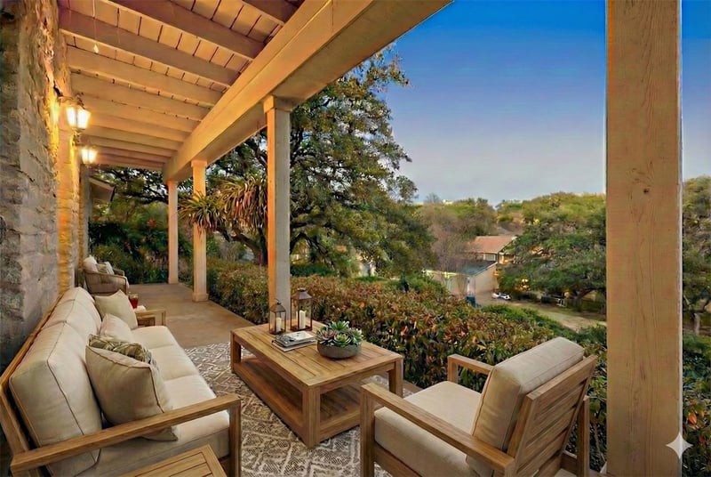 Virtual tour of 9301 Rolling Oaks TRL