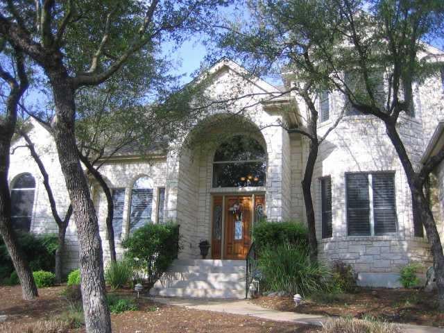 Virtual tour of 9304 Westminster Glen Ave