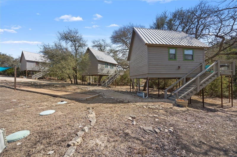 Virtual tour of 931 Sycamore Creek Dr