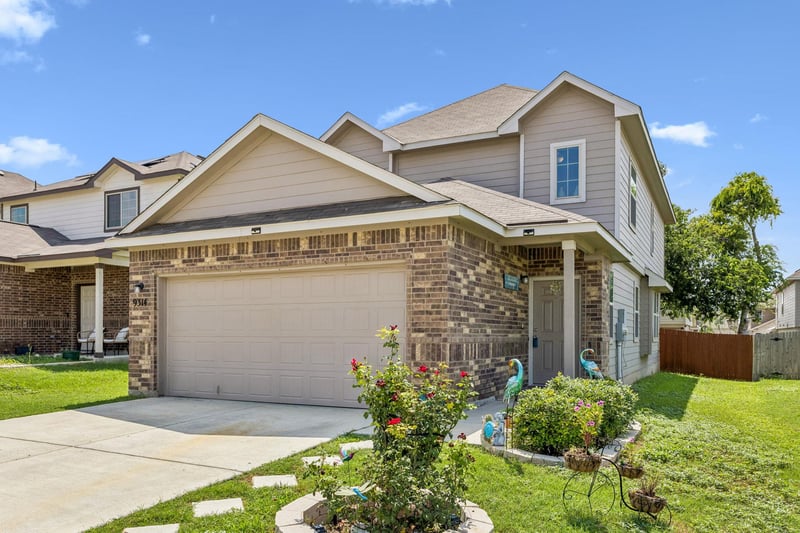 Virtual tour of 9314 Graze BR
