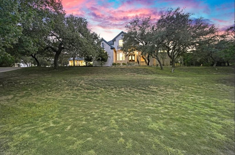Virtual tour of 9405 Prince William