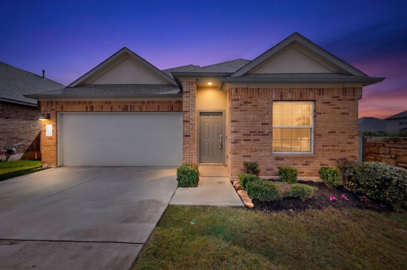 Virtual tour of 941 Legends LN