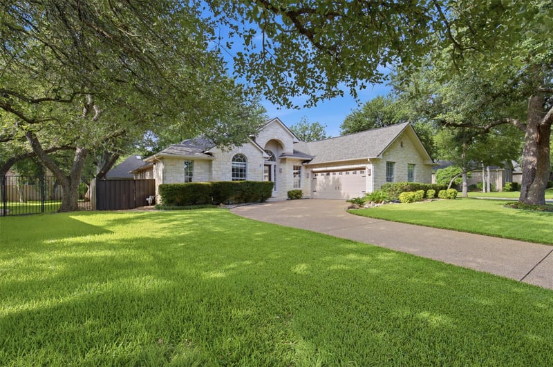 Virtual tour of 9509 Graceland TRL