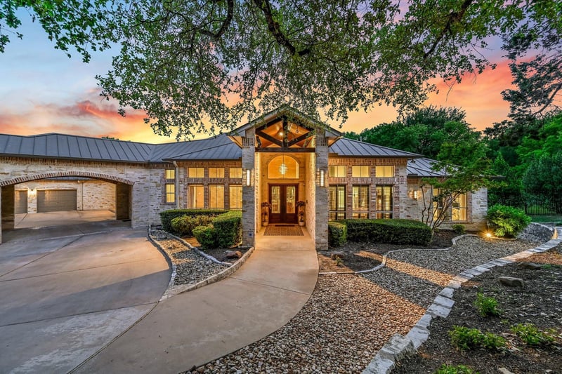 Virtual tour of 9509 Woody Ridge VW