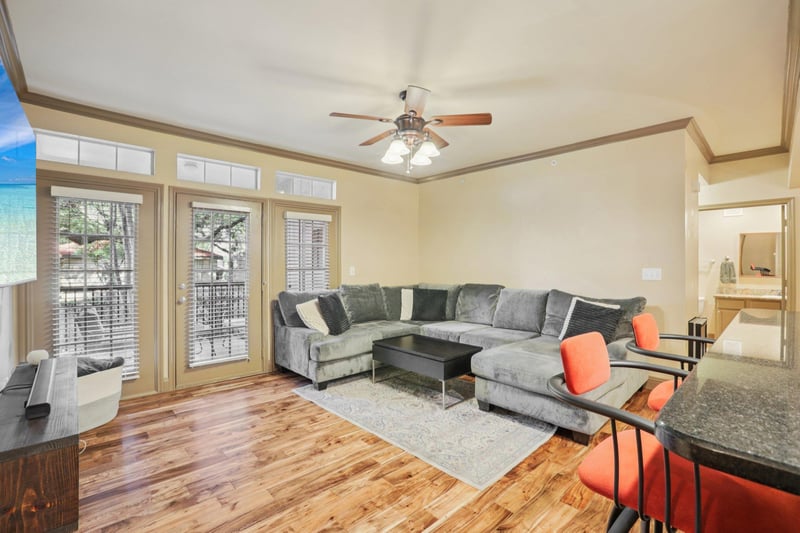 Virtual tour of 9525 N Capital Of Texas Highway Unit #413