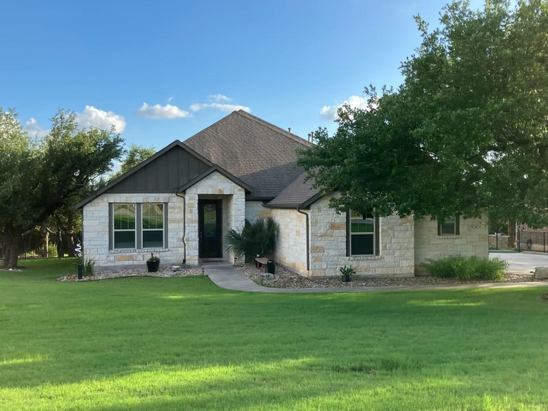 Virtual tour of 960 Blue Ridge DR