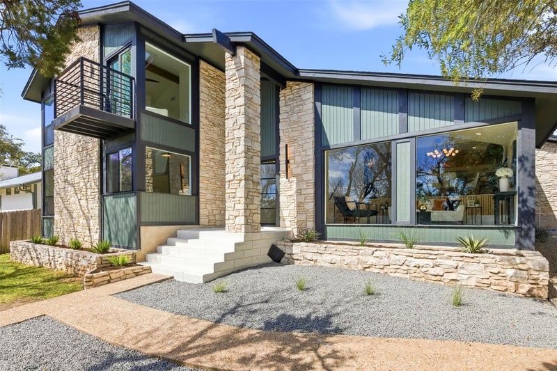 Virtual tour of 9602 Petite II Cv