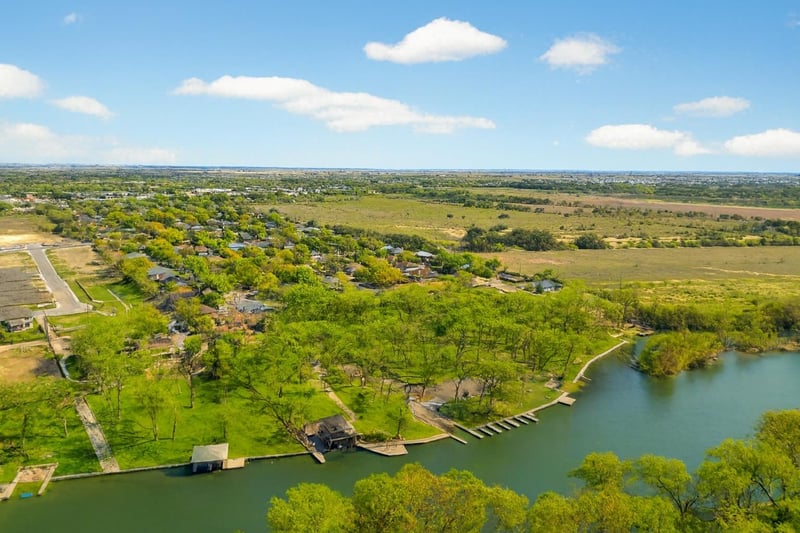 Virtual tour of 965 Rio Verde