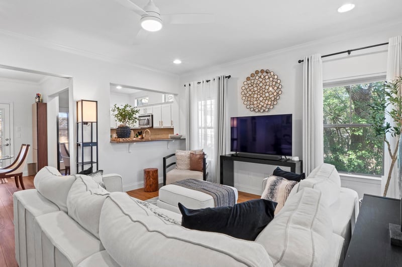 Virtual tour of 9707 Anderson Mill Rd Unit #4