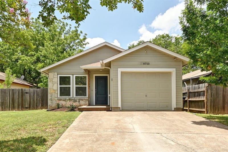 Virtual tour of 9710 Curlew DR