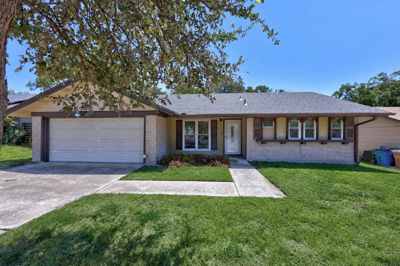Virtual tour of 9713 Dallum DR