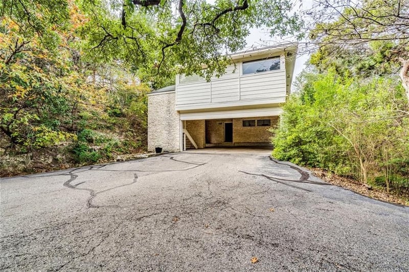 Virtual tour of 98 Wallis DR