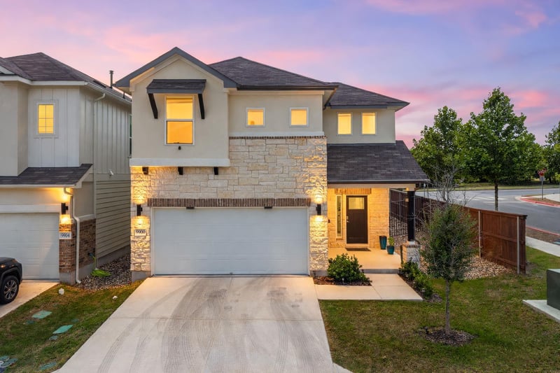 Virtual tour of 9900 Dawn Pearl DR