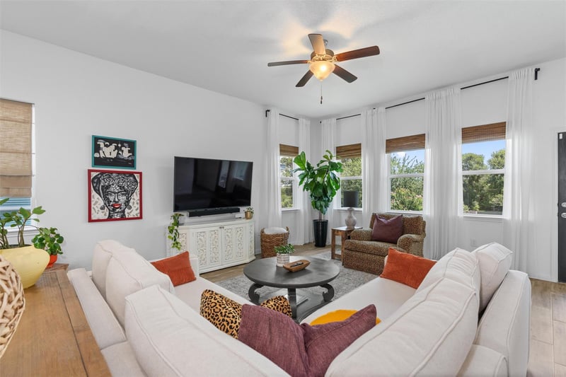 Virtual tour of 9905 Dalliance LN
