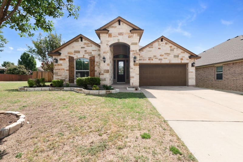 Virtual tour of 2412 Lyla LN