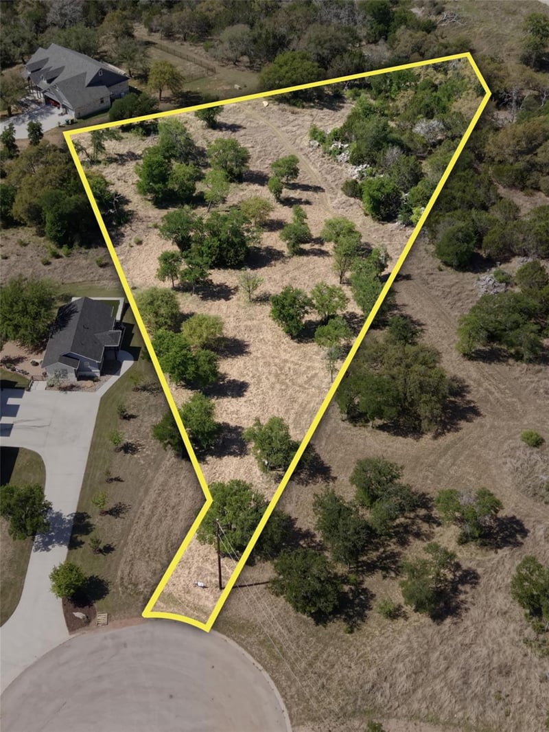 Virtual tour of Lot 4 Falling Creek Cv
